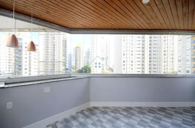 Apartamento com 3 quartos para alugar em Moema, São Paulo 