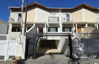 Casa com 2 quartos para alugar na Rua Afonso Vaz, 795, Vila Pirajussara, São Paulo