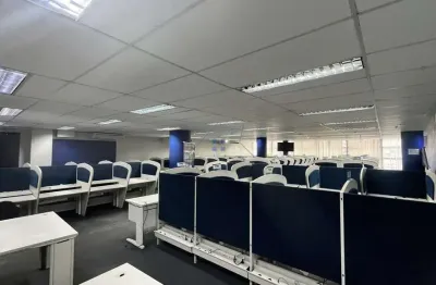 Sala comercial para alugar na Rua Líbero Badaró, 471, Centro, São Paulo