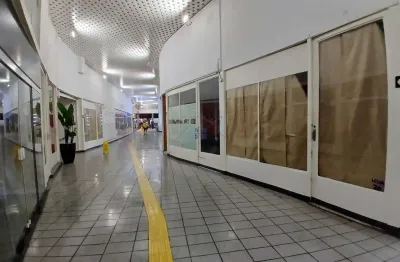 Ponto comercial para alugar na Rua Barão de Itapetininga, 255, República, São Paulo