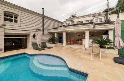 Casa em pinheiros com 3 suítes 7 vagas 700m² de construção