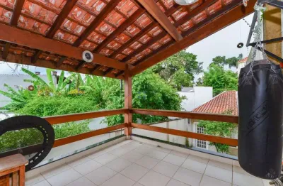 Casa com 3 quartos à venda na Rua Luís de França Júnior, 233, Jardim Prudência, São Paulo