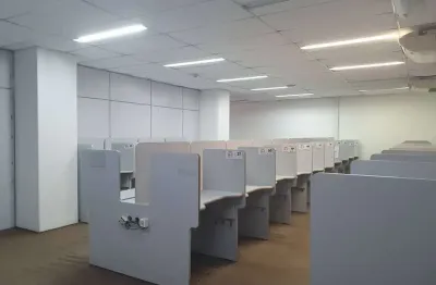 Sala comercial para alugar na Praça da República, República, São Paulo