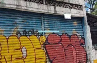 Prédio à venda na Rua do Lavapés, Cambuci, São Paulo