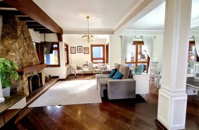 Casa em Condomínio no Tremembé 310m² 3 dorms sendo 1 suíte 4 vaga