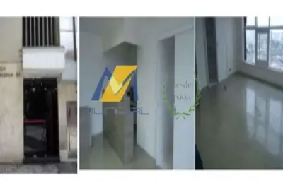Casa comercial com 1 sala para alugar na Rua Doutor Albuquerque Lins, Centro, Santo André