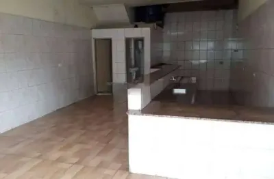 Salão comercial de 50m² com 2 banheiros para locação - ótima oportunidade!