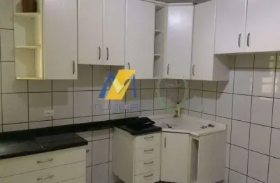 'família grande? e se eu te mostrasse um apê com quintal e churrasqueira em rua tranquila?'