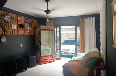 Casa com 2 quartos para alugar no Parque Novo Oratório, Santo André 
