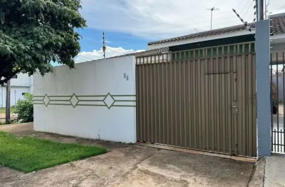 Casa com 3 quartos à venda na Rua Pioneiro Luís Dallalio, s/n, Vila Morangueira, Maringá