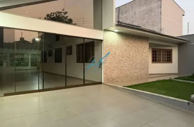 Chácara / sítio com 3 quartos à venda na Rua Titanita, 590, Jardim Paris, Maringá