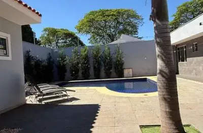 Casa com 4 quartos à venda na Rua Poços de Caldas, 229, Jardim Alvorada, Maringá