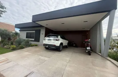 Casa em condomínio fechado com 4 quartos à venda na Rua Pioneiro Carlos Bulla, 210, Jardim Paraíso, Maringá