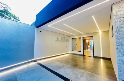 Perfeita Casa ampla, charmosa com uma sofisticação moderna na Zona 06 em Maringá