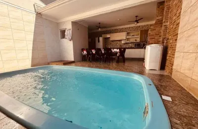 Casa com 2 quartos à venda na Rua Aurélio Quáglia, 161, Jardim Real, Maringá