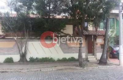 Casa com 3 dormitórios à venda, 416 m² por r$ 2.500.000,00 - centro - cabo frio/rj
