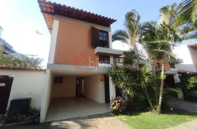 Casa duplex em condomínio, 3 quartos, braga - cabo frio