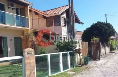 Casa com 3 dormitórios à venda, 300 m² por r$ 450.000,00 - guriri - cabo frio/rj