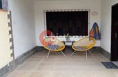 Casa duplex, 2 quartos, 82m², palmeiras - cabo frio