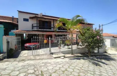 Casa independente a venda de 5 quartos no cond. dos pássaros em cabo frio