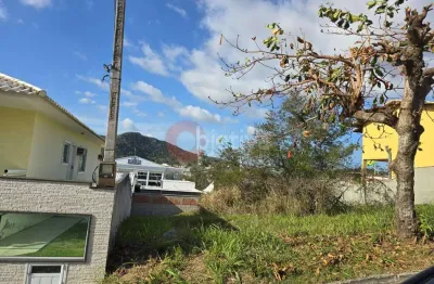 Terreno com 300 m², condomínio olga diuana zacharias - são pedro da aldeia