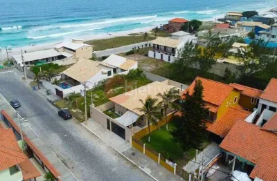 Casa maravilhosa de 3 quartos no foguete em cabo frio.