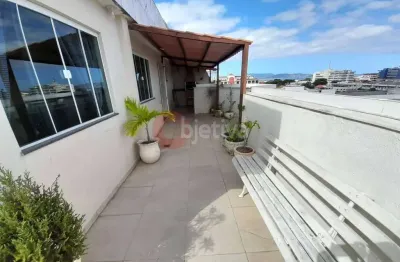 Cobertura tríplex , 5 quartos, 220m², vista mar, braga - cabo frio