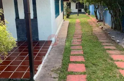 Casa independente, 360m ², com área gourmet, caminho de búzios - cabo frio