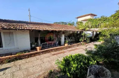 Casa a venda pra reforma com 750 metros quadrados - ogiva - cabo frio
