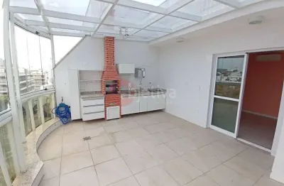 Cobertura, 3 quartos, a 200 metros da praia do forte, algodoal - cabo frio
