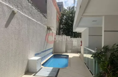 Apartamento térreo, 2 quartos, 80m², palmeiras - cabo frio