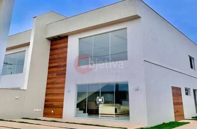 Casa duplex a venda de 2 quartos com suíte na vila do peró em cabo frio.