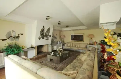 Casa à venda na avenida são valério, 368, jardim guedala, são paulo, 900 m2 por r$ 5.000.000