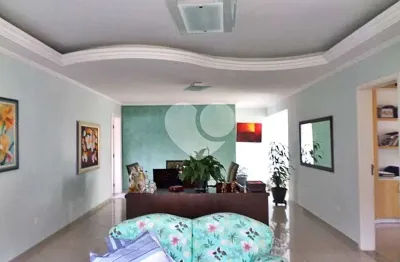 Casa em condomínio fechado com 6 quartos à venda na avenida doutor wando henrique cardim, 480, jardim peri, são paulo, 600 m2 por r$ 2.700.000