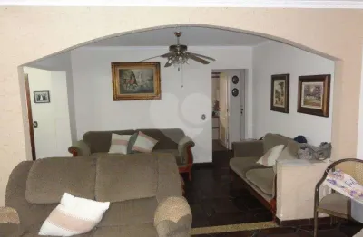 Casa com 3 quartos à venda na rua dos abacateiros, 89, jardim do colégio, são paulo, 200 m2 por r$ 990.000