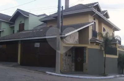 Casa com 4 quartos à venda na rua amaro rodrigues, 12, horto florestal, são paulo, 480 m2 por r$ 3.200.000