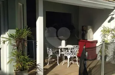 Casa em condomínio fechado com 4 quartos à venda na alameda dos angelins, 235, morada dos pinheiros (aldeia da serra), santana de parnaíba, 363 m2 por r$ 2.000.000