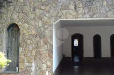 Casa em condomínio fechado com 4 quartos à venda na rua oclézio dias, 7, jardim regina, são paulo, 200 m2 por r$ 1.500.000