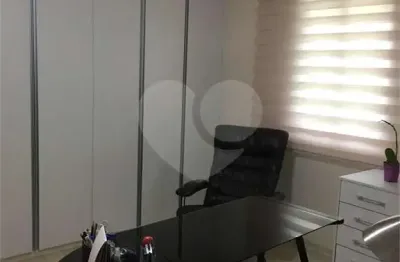 Casa com 4 quartos à venda na rua evaristo roque, 157, imirim, são paulo, 250 m2 por r$ 990.000