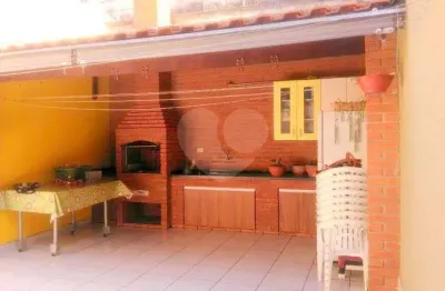 Casa com 3 quartos à venda na rua madrid, 257, parque sevilha, são paulo, 150 m2 por r$ 858.000