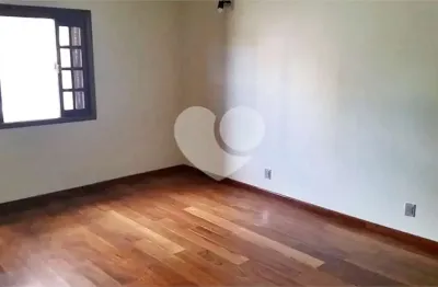 Casa com 3 quartos à venda na rua albertina, 240, tremembé, são paulo, 356 m2 por r$ 3.000.000