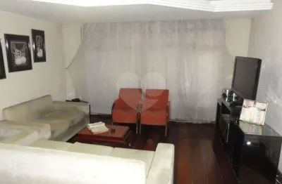 Casa com 3 quartos à venda na rua enéias bastos e souza, 121, jardim picolo, são paulo, 195 m2 por r$ 740.000