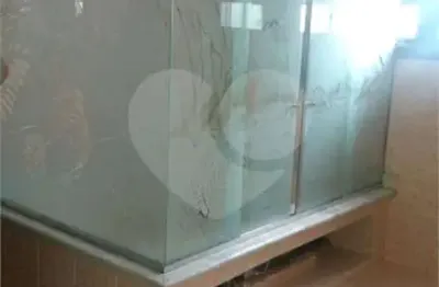 Casa com 3 quartos à venda na avenida campos de guaíra, 185, vila nova galvão, são paulo, 200 m2 por r$ 620.000