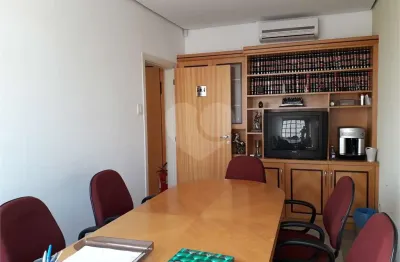 Apartamento à venda na rua jaguaribe, 465, vila buarque, são paulo, 94 m2 por r$ 950.000