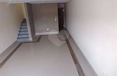 Casa com 3 quartos à venda na rua general lauro cavalcanti de farias, 23, jardim mangalot, são paulo, 200 m2 por r$ 750.000