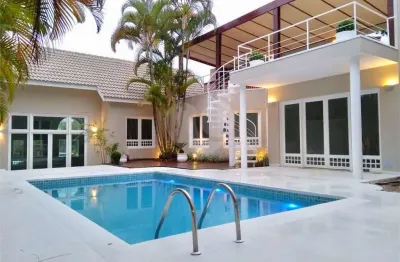 Casa em condomínio fechado com 5 quartos à venda na alameda jurucê, 230, alphaville, santana de parnaíba, 650 m2 por r$ 3.490.000
