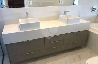 Casa em condomínio fechado com 4 quartos à venda na alameda terras altas, 310, tamboré, santana de parnaíba, 525 m2 por r$ 5.500.000
