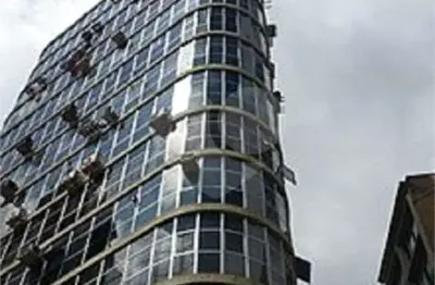 Casa comercial para alugar na rua josé bonifácio, 24, sé, são paulo, 81 m2 por r$ 5.000