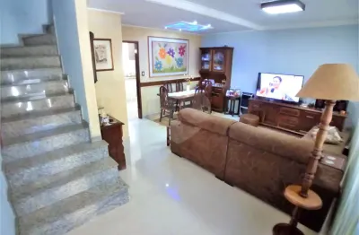 Casa com 3 quartos à venda na rua diogo ribeiro, 453, jardim virgínia bianca, são paulo, 160 m2 por r$ 700.000