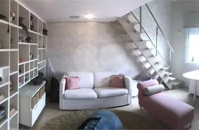 Casa com 3 quartos à venda na alameda piava, 158, alphaville, santana de parnaíba, 443 m2 por r$ 2.500.000